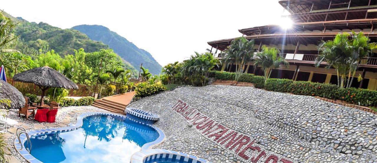 Tribal Hills Mountain Resort Пуэрто-Галера Экстерьер фото