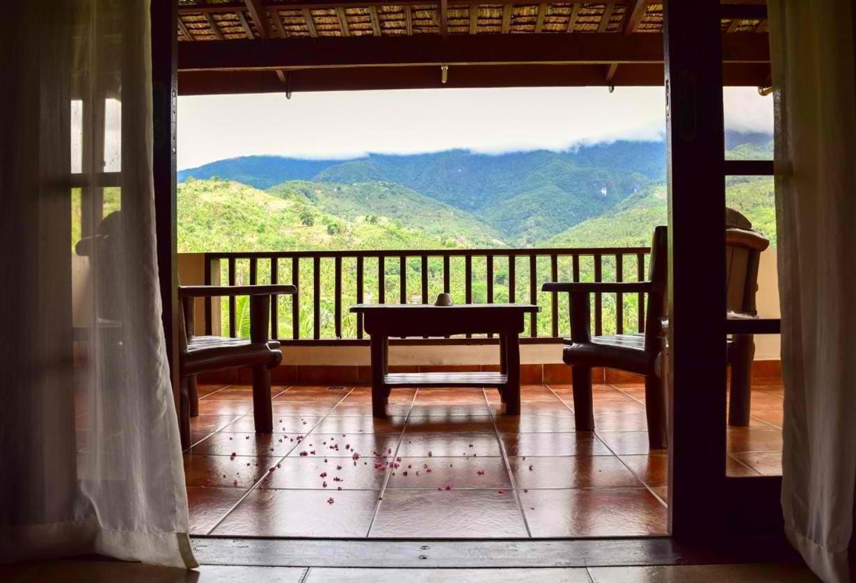 Tribal Hills Mountain Resort Пуэрто-Галера Экстерьер фото